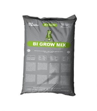 Bio Grow Mix es un sustrato fertilizado ecológicamente con una textura bienaireada y libre de hongos nocivos. Esto hace que sea una excelente base para la fase de crecimiento.